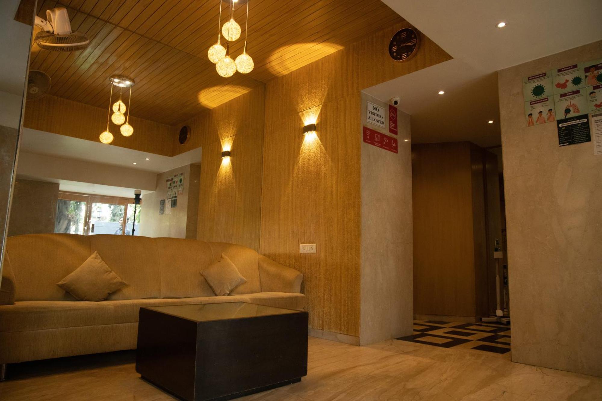 Jayshree By Anantaay Near Domestic Airport Mumbai (Bombay)